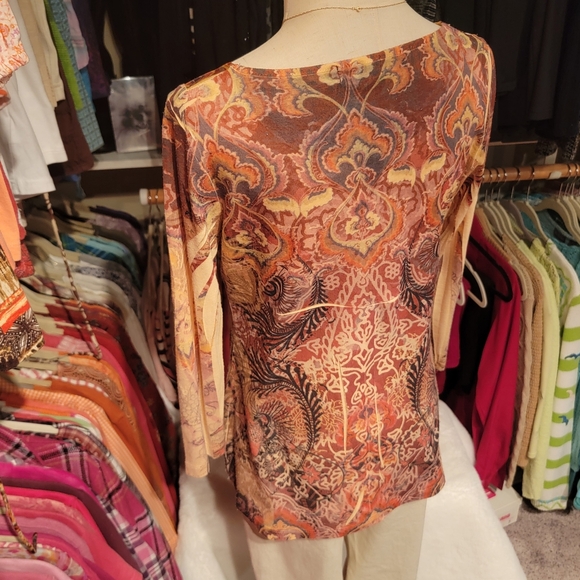 ONEWORLD ♡ Gorgeous Orange|Redish|Black|Tan Graphic Embellished Babydoll Top PL - Picture 12 of 17